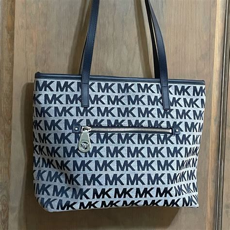 michael kors signature montauk tote|Michael Kors leather tote.